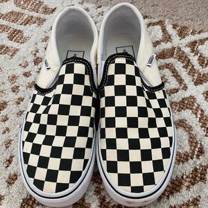 Authentic Black and White Checkered Slip ob Vans